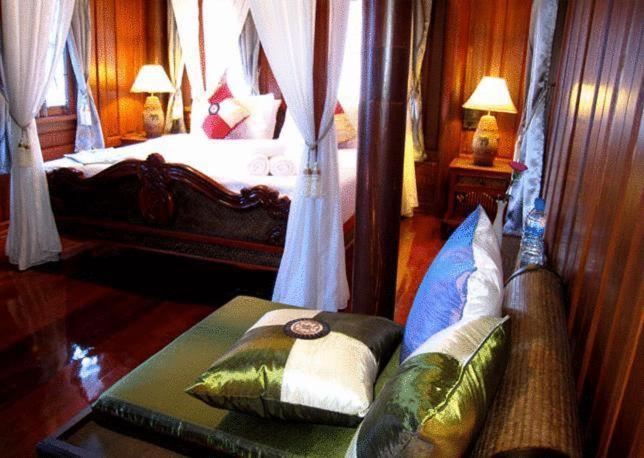Jaroenrat Resort 夜功府 客房 照片
